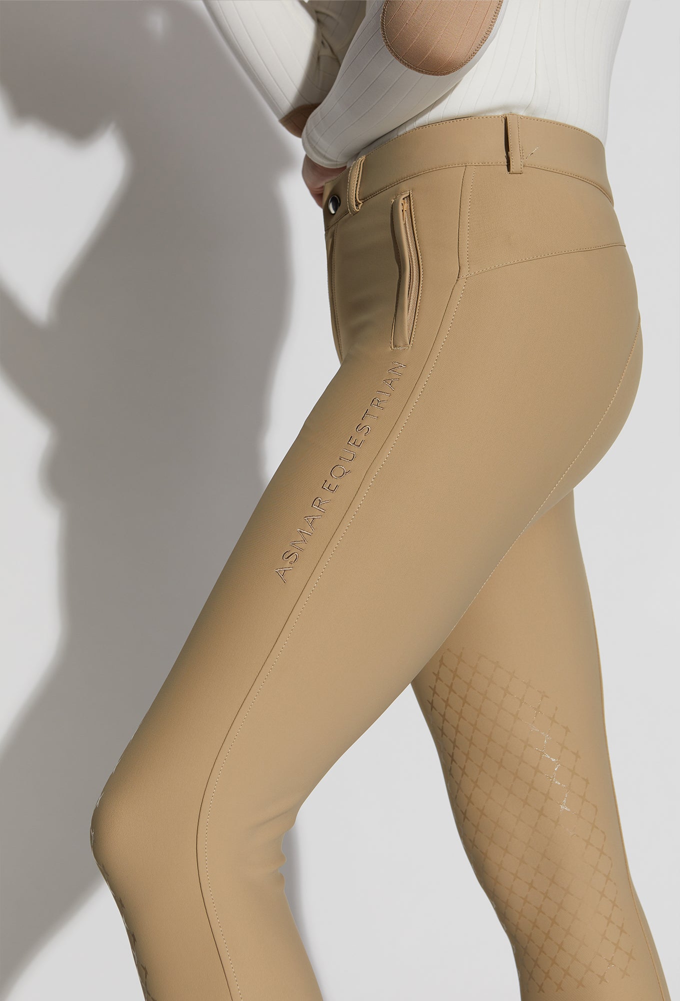 Free shops Rein Knee Patch Breeches NWT, $235, selling for $130, free shipping